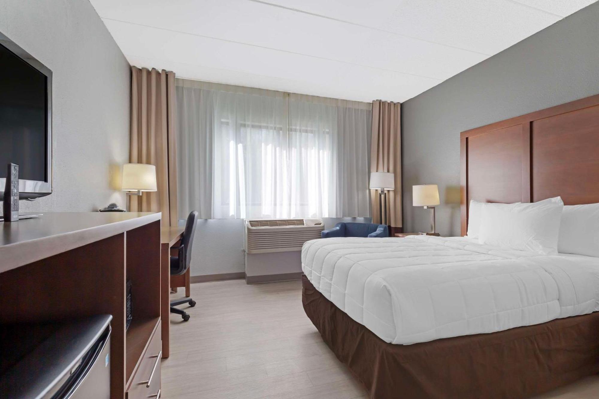 Clarion Hotel & Suites BWI Airport North Brooklyn Park Luaran gambar