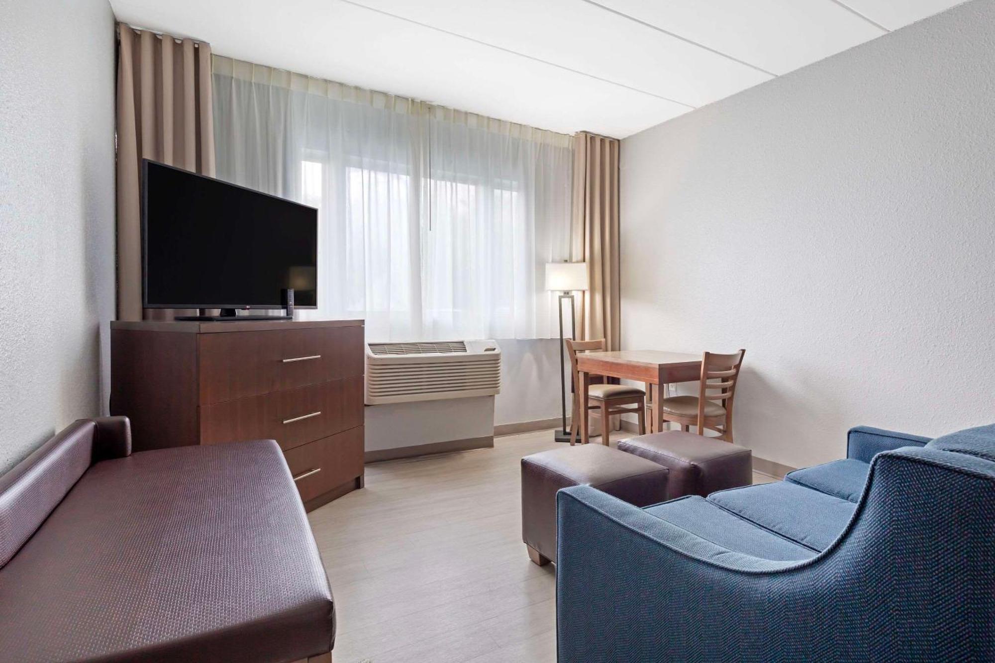 Clarion Hotel & Suites BWI Airport North Brooklyn Park Luaran gambar