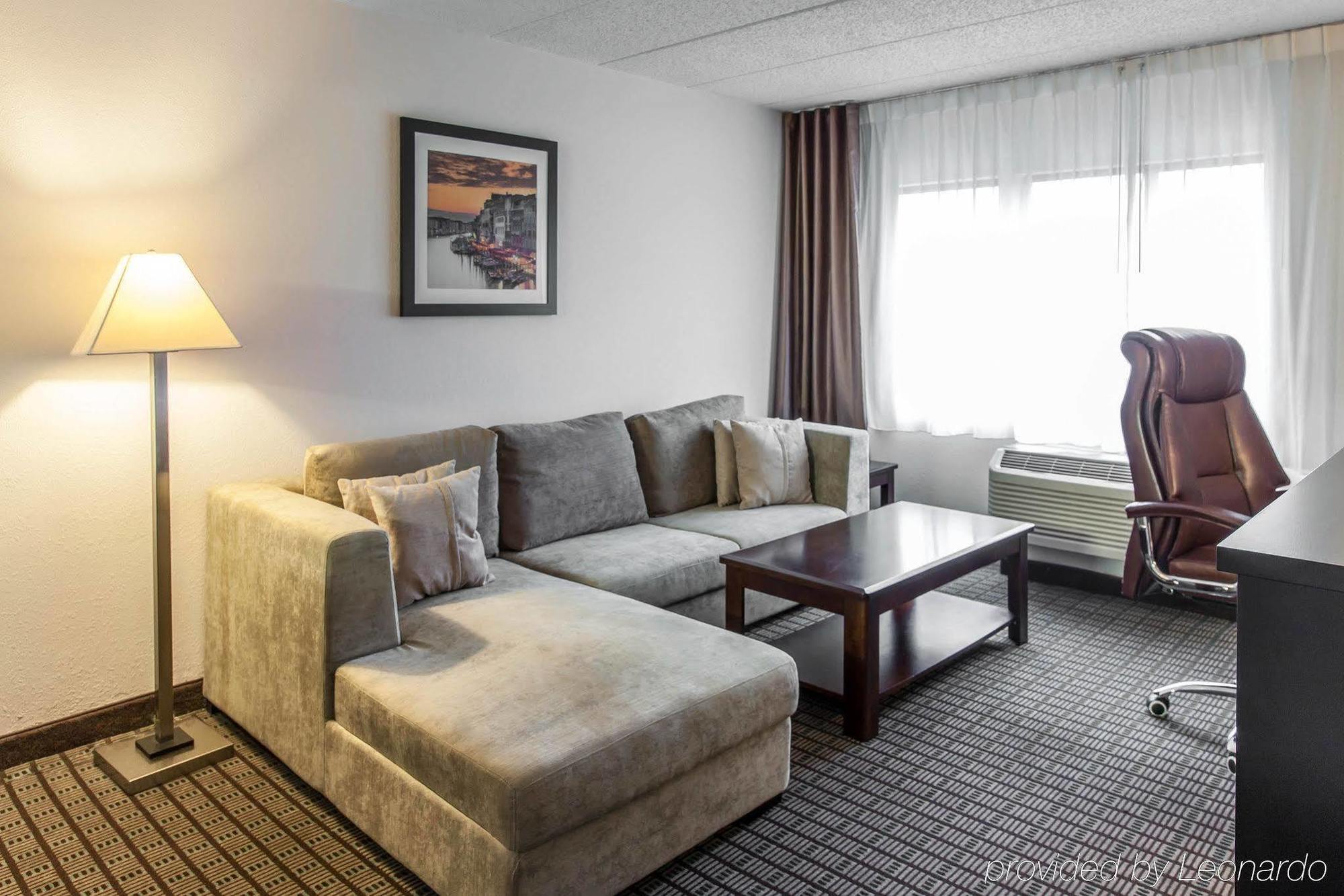 Clarion Hotel & Suites BWI Airport North Brooklyn Park Luaran gambar